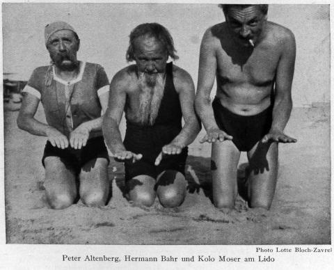 Mit Peter Altenberg und Koloman Moser am Lido 1913